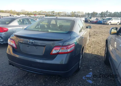 2011 Toyota Camry Se V6 z USA, uszkodzony, nr VIN 4T1BK3EK3BU625109